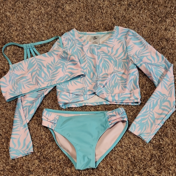 art class Other - 3 Piece Swim Set